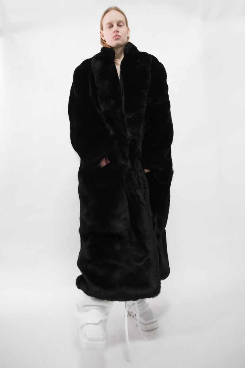 Oversized Faux Fur Coat - CARL IVAR